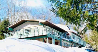 Catskill Cabin Zen Mantra Apt