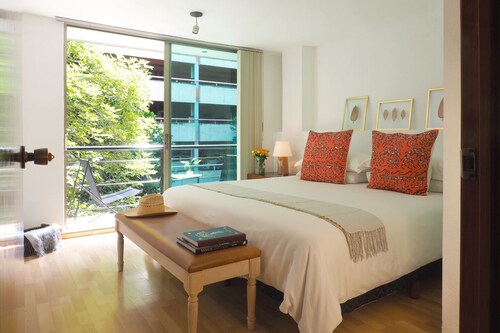 3-Bedroom w/ Balcony / Terrace & Gym / Reforma