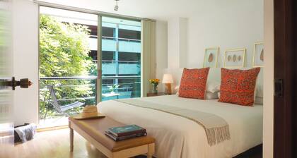 3-Bedroom w/ Balcony / Terrace & Gym / Reforma