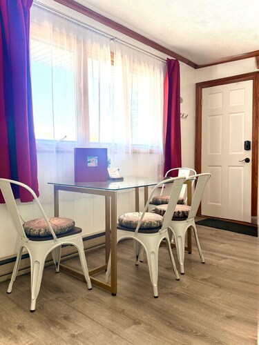Lotus Family Suite w 2 Beds Kitchenette 4