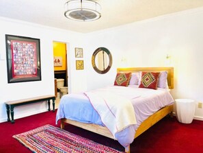 1 bedroom, desk, WiFi, bed sheets