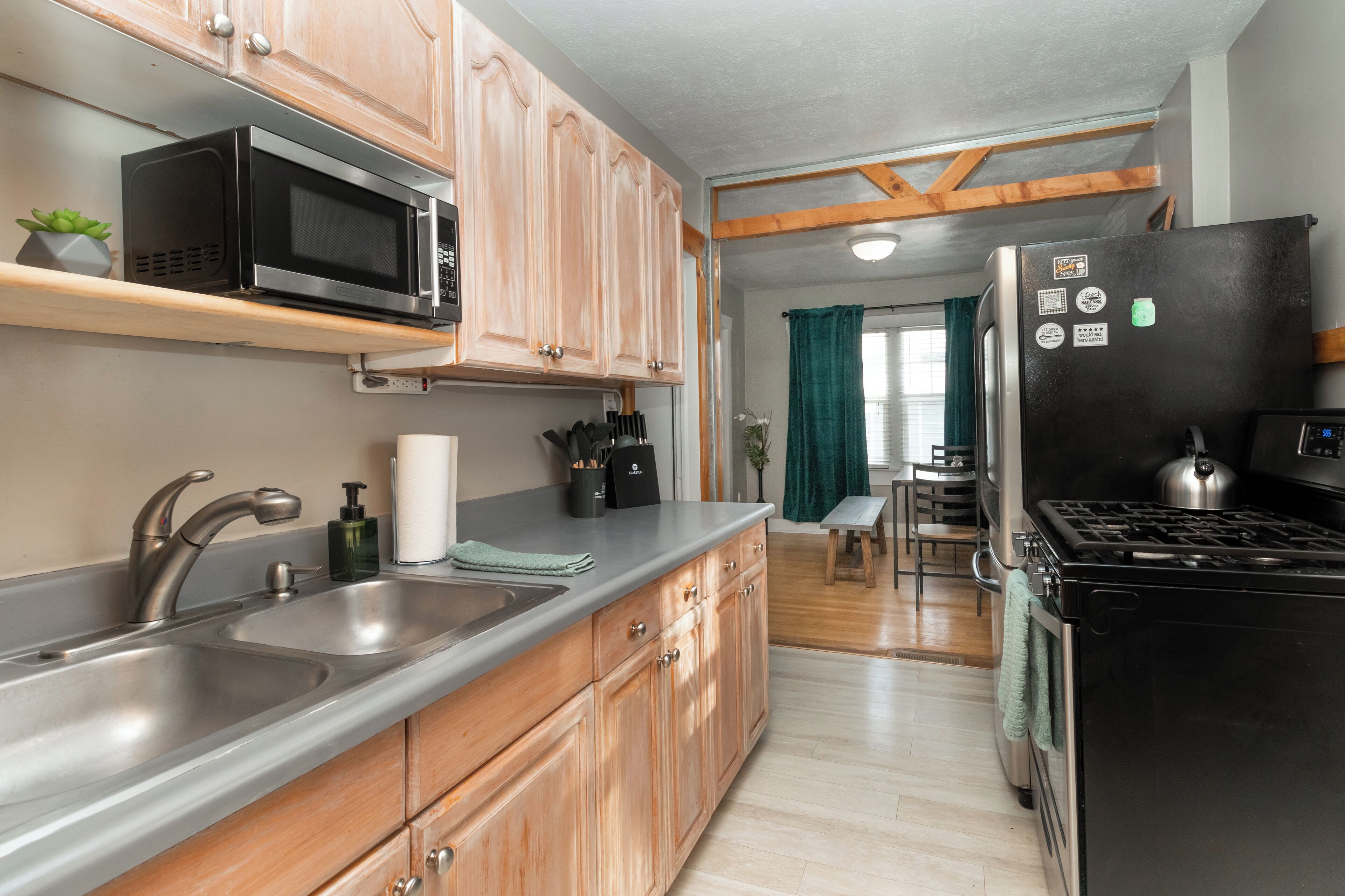 Microondas, horno y parrilla de estufa 