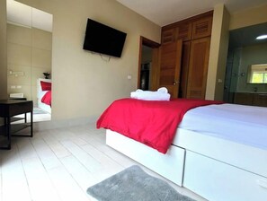 1 quarto, ferros/tábuas de passar roupa, Wi-Fi, roupa de cama
