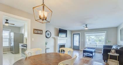 Bright and newly remodeled 3-bedroom home, close to hospital, shopping...