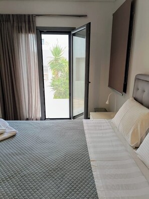 2 soverom, strykejern/-brett, wi-fi og sengetøy