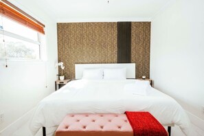 4 soverom, skrivebord og wi-fi