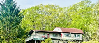 Paloma Large Attic Apartment