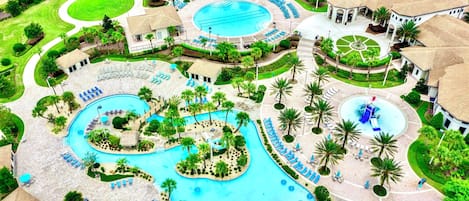 حمام سباحة