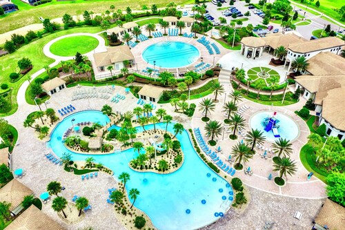 Mickey’s Magical Getaway Champions Gate/8br Villa/Pool/Spa