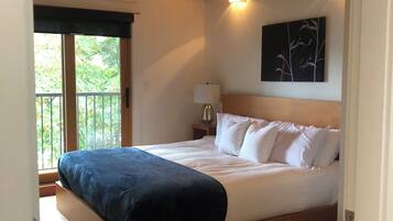 2 dormitoris, un bressol de viatge, wifi gratuïta i roba de llit