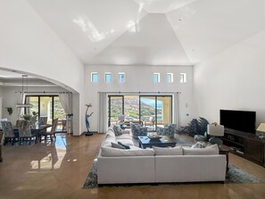 Smart TV, printers - New Ocean View Villa With Private Beach (B.C.S.)