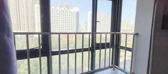 Jiutian Business Hotel (Zhengzhou Shamen Subway Station)