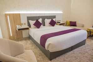 Comfort Double Room | In-room safe, blackout drapes, free WiFi - Diamond corners Hotel (Madinah)