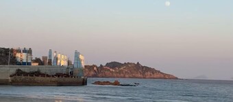 Yong Tai Busines Hotel