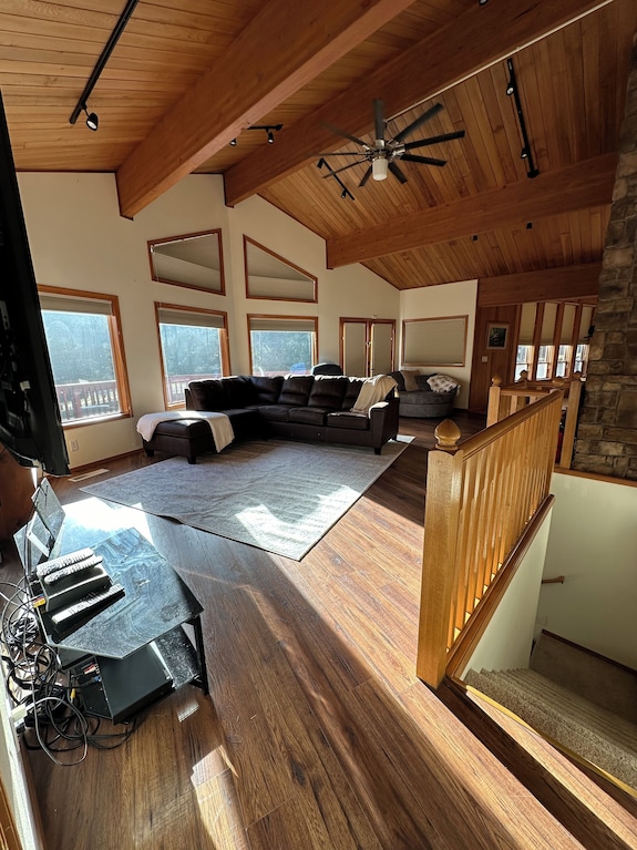 House In The Mountains W/ Hot Tub, Sauna, Pool Table And More !! - Carson, WA