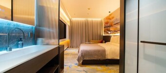 Fuyijia E-sports Hotel (Gongyi Huochang Road Tongben Road Store)