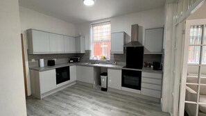 Fridge, microwave, toaster, eco-friendly cleaning products - Riverside By Teil (Preston)