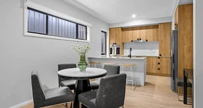 2 Bed Central New townhouse