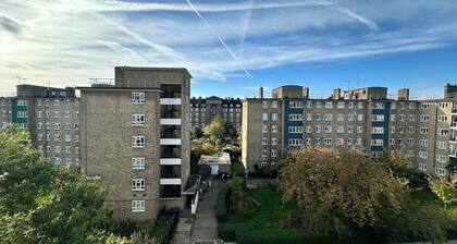 Double bedroom in Euston