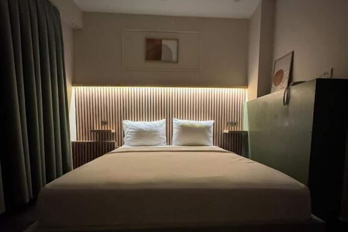 Penthouse clásico | 1 habitación, sábanas de algodón egipcio y ropa de cama de alta calidad
