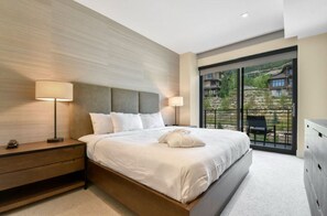 3 bedrooms, travel crib, free WiFi