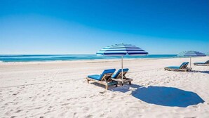 Unclassified image, 4 of 59, button - Summer House 904B | Oceanfront | Pools, Hot Tub, Tennis | My Beach Getaways (Orange Beach)