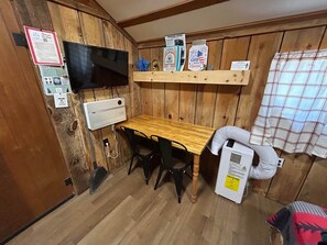 Interior - Cabin #5 - Studio - No Fireplace (Gila County)