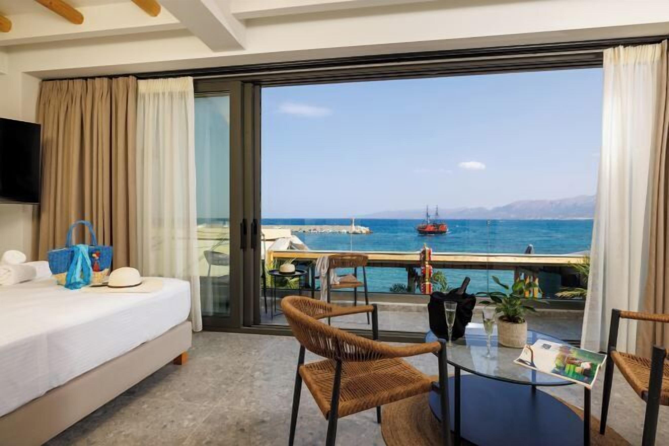 Lydisolert, strykejern/-brett, wi-fi (inkludert) og sengetøy