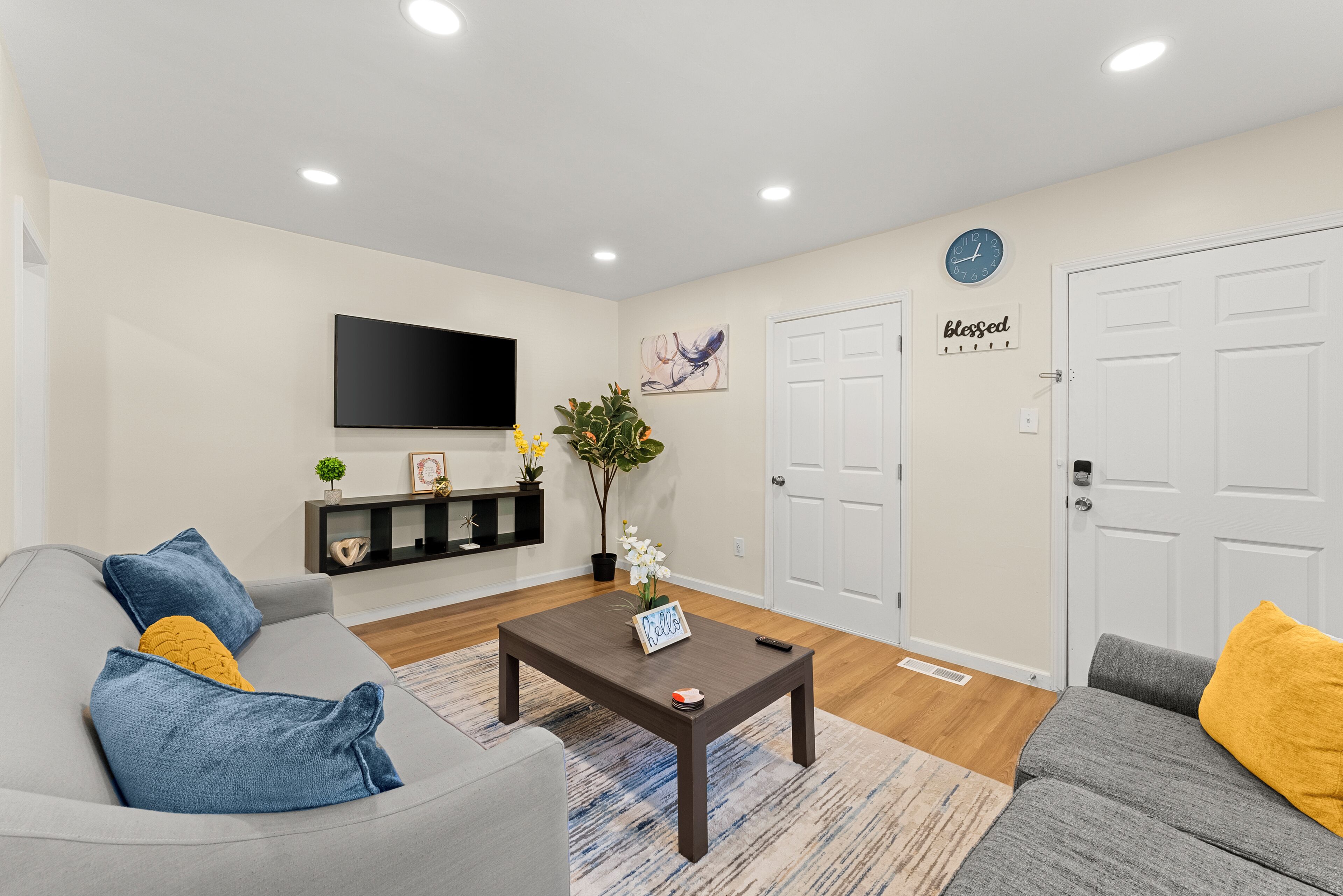 10 Mins From Downtown ATL and 8 Mins From Airport!
