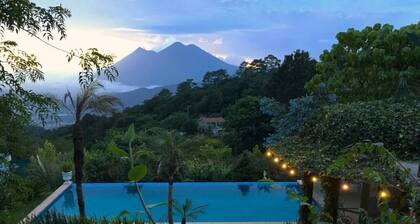 Suite Belvedere: Elegance and Nature at El Hato