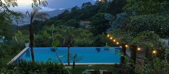 Suite Belvedere: Elegance and Nature at El Hato