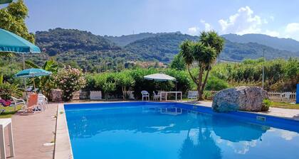 Awesome apartment in Nocera Terinese