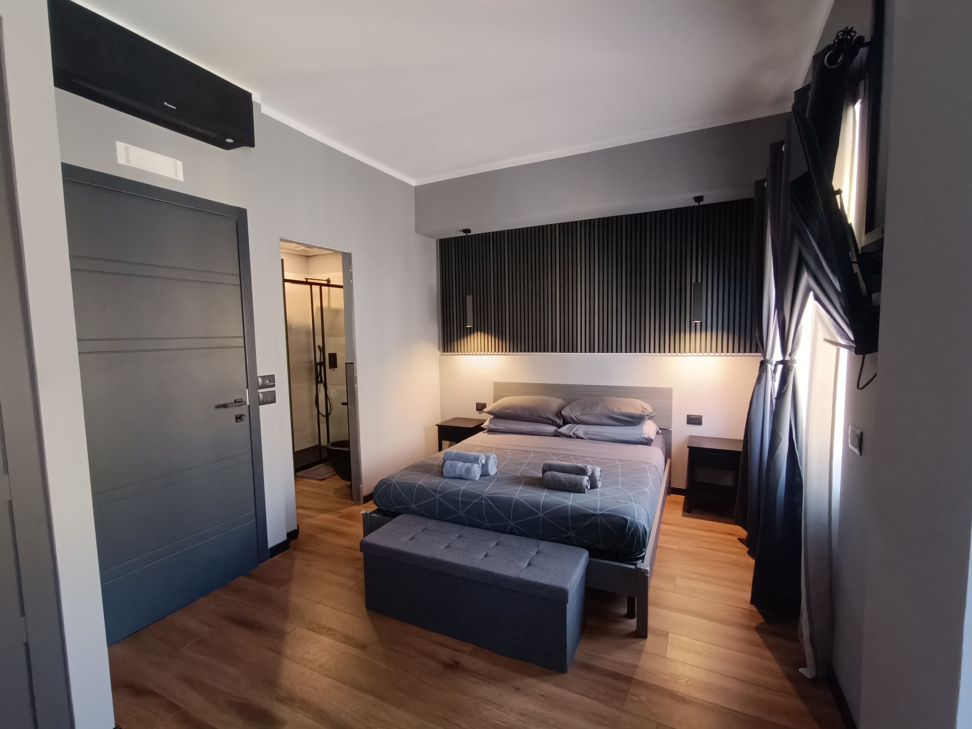 Foto - Trastevere Noir