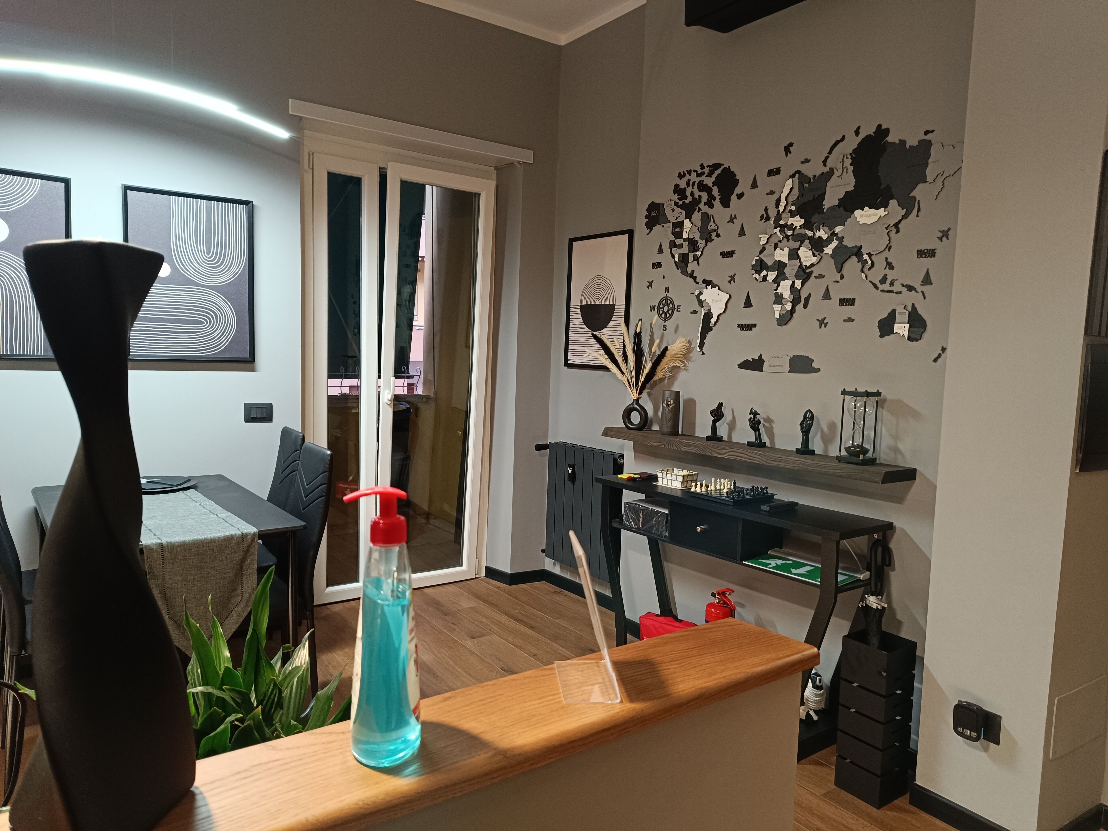 Foto - Trastevere Noir