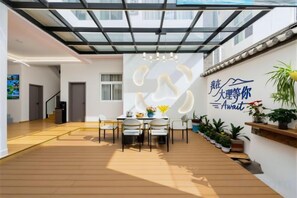 Ảnh chưa phân loại, 4 trong số 10 ảnh, nút