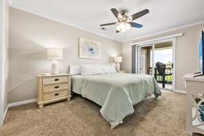 3 Schlafzimmer, Schreibtisch, Bügeleisen/Bügelbrett, kostenloses WLAN