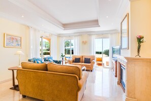 4 bedrooms - Villa Monte Rei Golf (Vila Real Santo Antonio)