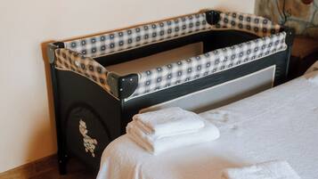 5 chambres, Wi-Fi gratuit, draps fournis