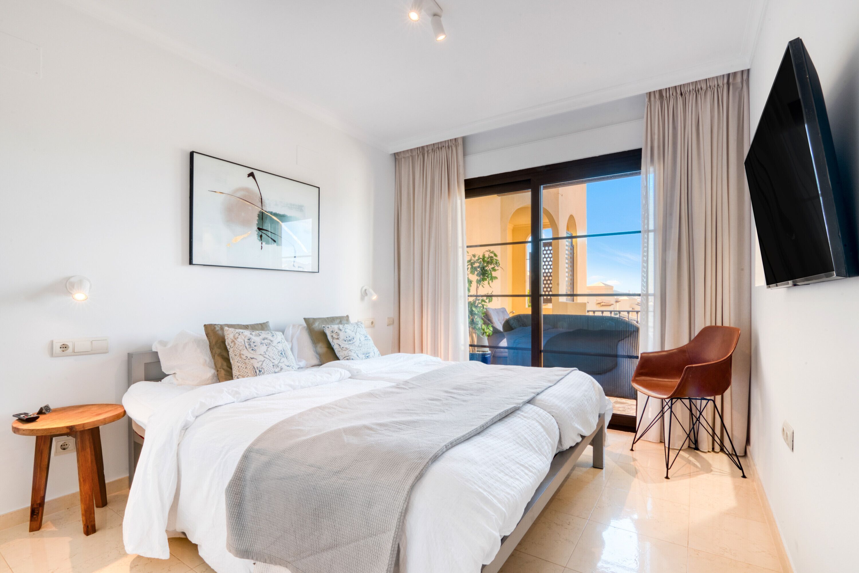 2 chambres, fer et planche à repasser, Wi-Fi gratuit, draps fournis