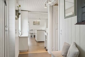 Interior - Lovely summer house close to Stillinge Beach. (Slagelse)