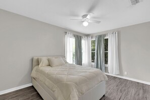 3 sovrum, strykjärn/strykbräda, gratis wi-fi och sängkläder