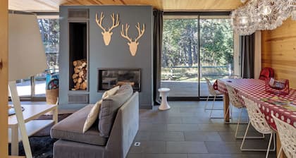 Chalet "Magnifique Moderne Familial" avec vue sur la montagne, terrasse privée et Wi-Fi