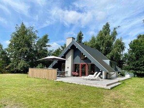 Terrace/patio - Cozy original holiday home - close to the beach (Væggerløse)