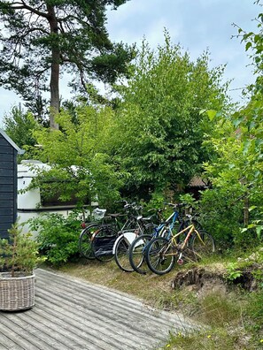 Property grounds - Modern and cozy summer house in beautiful Balka (Nexø)