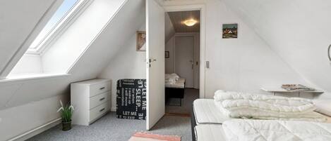 2 bedrooms, free WiFi