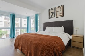 2 slaapkamers, een strijkplank/strijkijzer, wifi, beddengoed