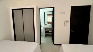 2 bedrooms, free WiFi, bed sheets