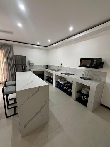 Villa with excellent location in El Coco. Ideal for families or large groups