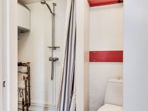 Bathroom - Sjöhagsviken by Interhome (Oskarshamn)