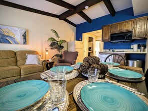 Smart TV - Fun Awaits! Indoor & Outdoor Pool, Lake Access at Table Rock! (Kimberling City)
